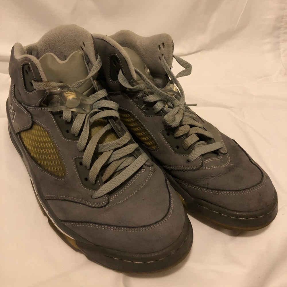 Air Jordan V Wolf Gray